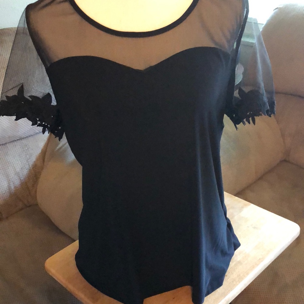 Emma & Olive black lace sleeve detail top